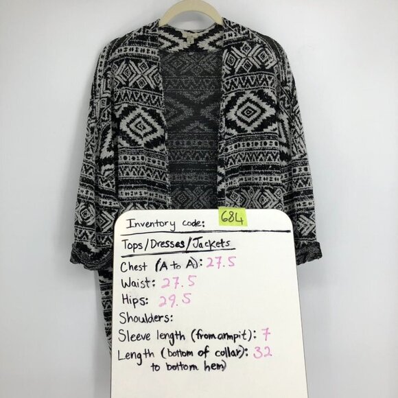 Urban Outfitters Ecote Black &White Tribal Patterned 3/4 sleeve Cardigan  size S - Picture 11 of 12